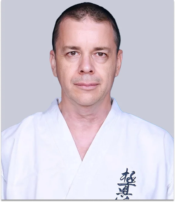 Shihan Carl Piva (師範) – Oceania
